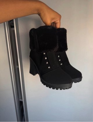 Botines negros tacón ancho con pelo