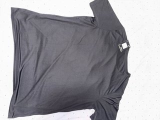 Camiseta deportiva Puma negra