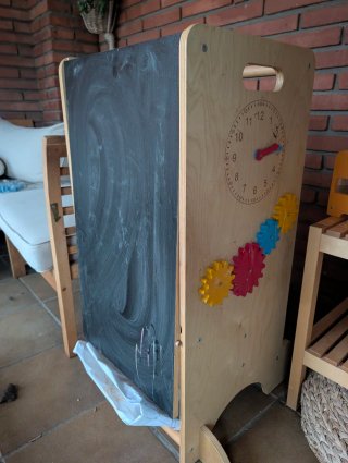 Torre aprendizaje pizarra y tobogán