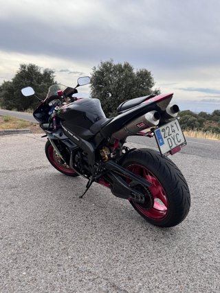 Yamaha YZF-R1 1000cc