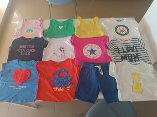 Lote 12 camisetas y pantalón infantil