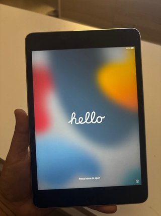 iPad mini 4 64GB Plata