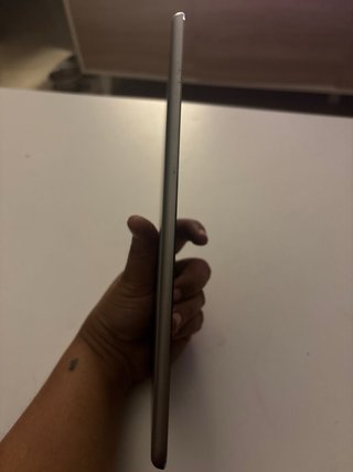 iPad mini 4 64GB Plata