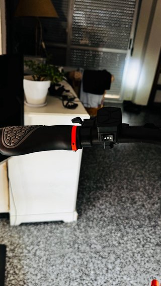 Patinete Eléctrico Cecotec bongo v70