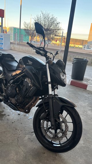 Honda CB500F Negra