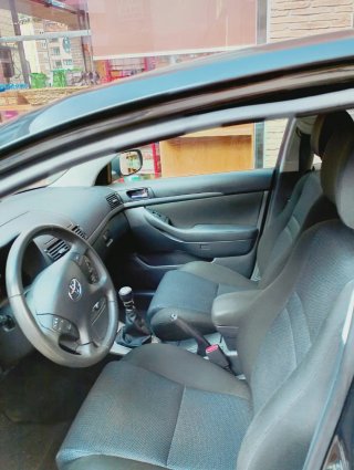 Toyota Avensis 2009