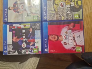 Lote Juegos PS4 FIFA, Call of Duty, Watch Dogs