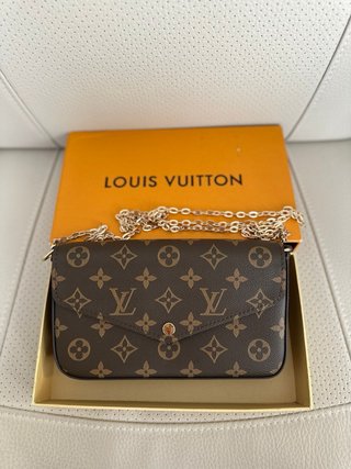 Louis Vuitton Pochette Marrón y Rojo