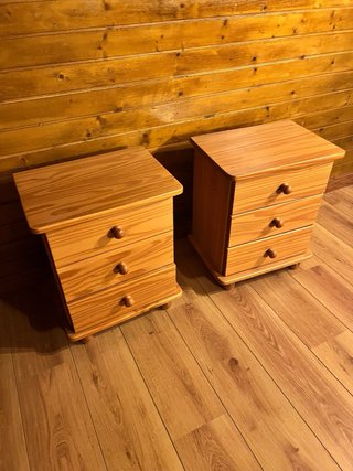 Mesitas de noche de madera (2 unidades)