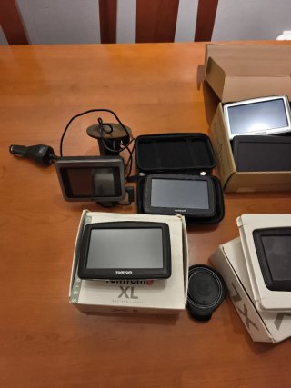 Lote de 12 Navegadores GPS TomTom
