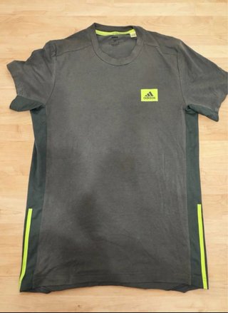 Camiseta deportiva Adidas gris verde Talla M