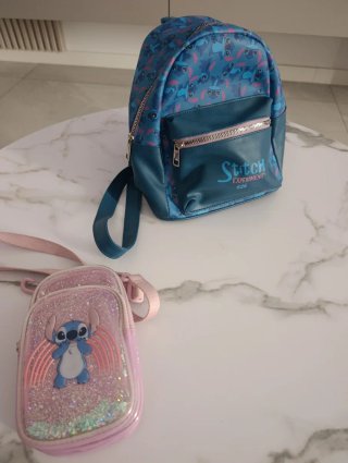Lote de 3 piezas Pijama, Mochila y Bolso Stitch.
