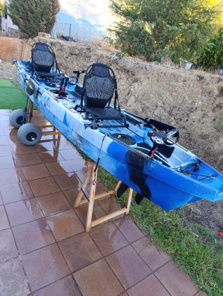 Kayak doble a pedales pesca