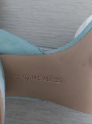 Sandalias verdes tacón