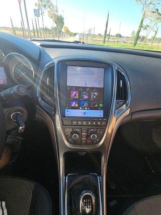 Opel Astra 2014