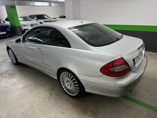 Mercedes-Benz CLK 320 CDI