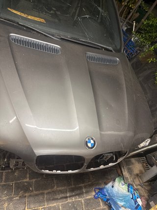 Capó BMW X5 E53 2006