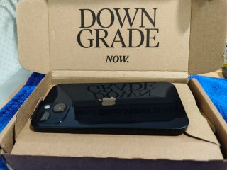 iPhone 13 Apple