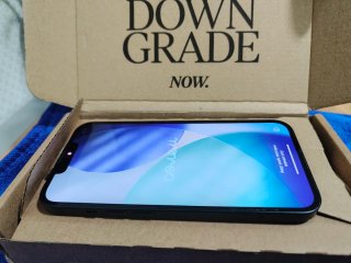 iPhone 13 Apple