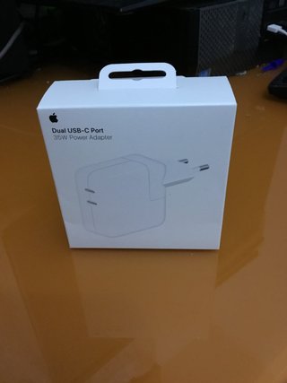 Cargador Apple Dual USB-C 35W Carga Rápida