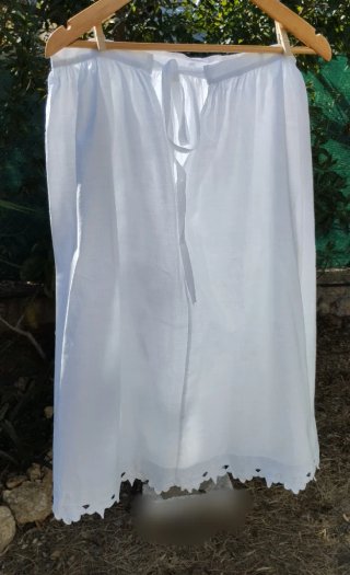 Enagua Antigua  Algodòn blanco Bordado Inglès L/XL