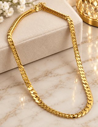 Collar de Acero Inoxidable Dorado
