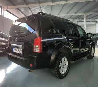 Nissan Pathfinder 2.5 dCi