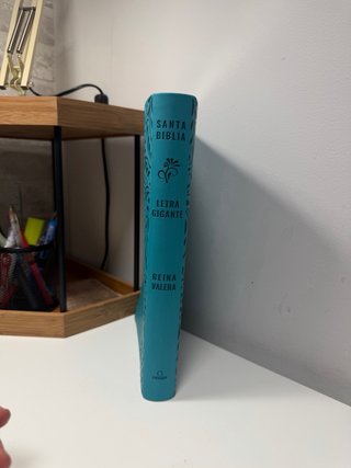 Biblia Reina Valera letra súper gigante, símil ...