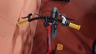 Bicicleta Infantil Trek Roja 20’’