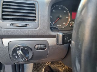 Volkswagen Golf 2004