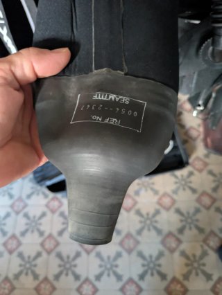 Traje seco Mares XR