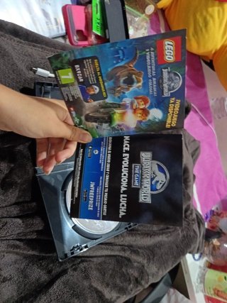 Jurassic World DVD Español
