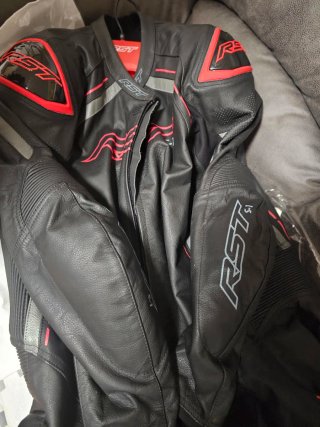 Mono Moto RST S1 Piel 1 Pieza