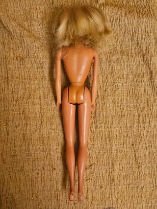 Barbie Sun Gold Malibú