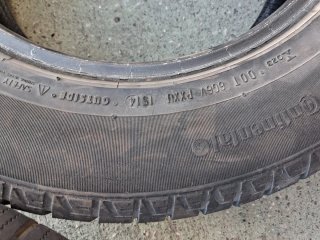 Neumático Continental 215-65 R16 98H
