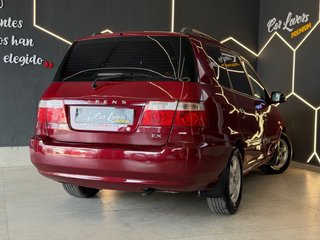 KIA Carens 2004