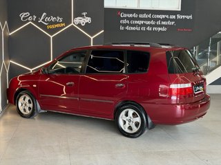 KIA Carens 2004