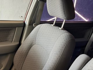 KIA Carens 2004