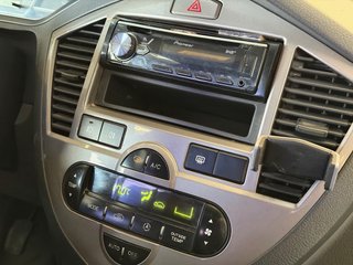 KIA Carens 2004