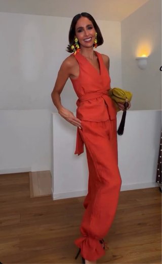 Conjunto chaleco y pantalón bombacho