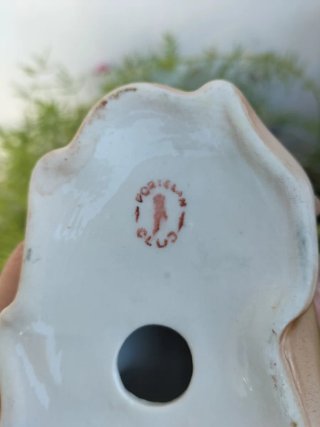 Figura vintage ciervo marrón