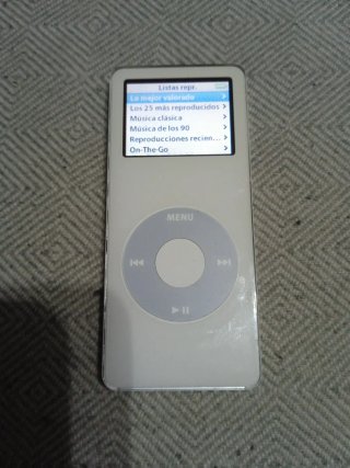 Apple iPod Nano 1ª Gen 4GB Plata funcionando