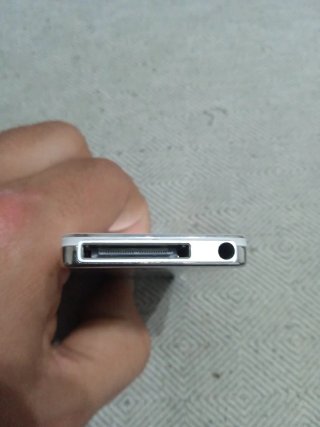 Apple iPod Nano 1ª Gen 4GB Plata funcionando