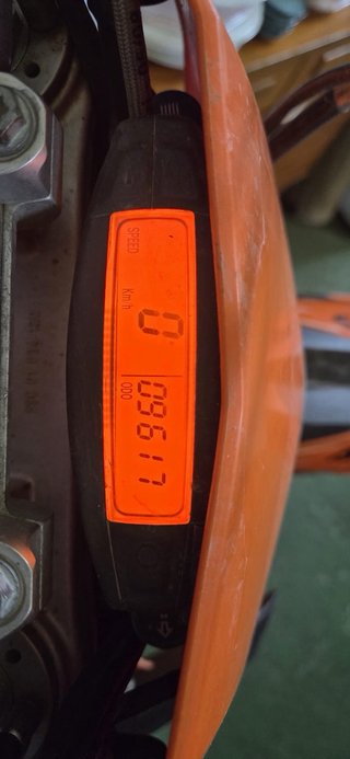 KTM Enduro Moto Naranja