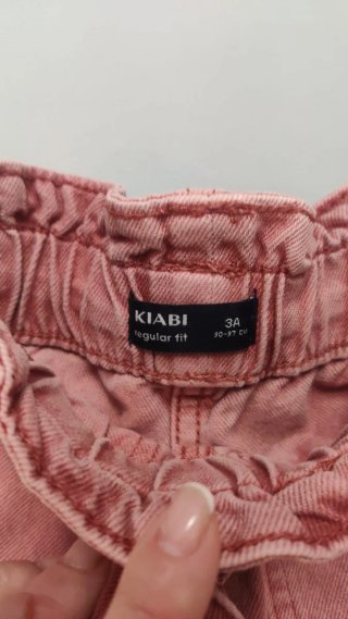 Conjunto niña pantalón y camiseta Kiabi