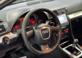 Audi A4 Negro
