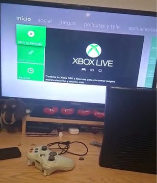 Xbox 360 + 3 mandos