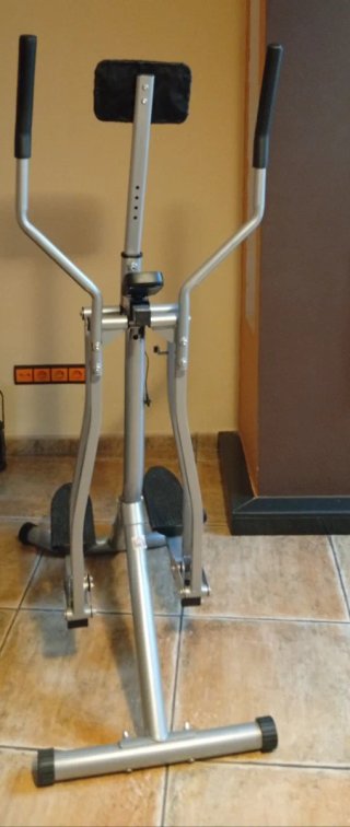 Máquina Elíptica Gimnasio