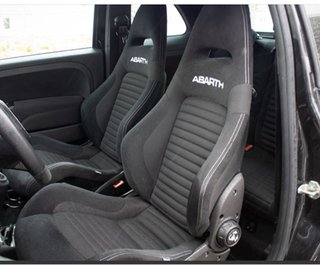 Abarth 695 1.4 t-jet 180 cv