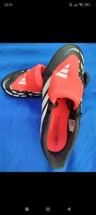 Botas de fútbol Adidas Predator
